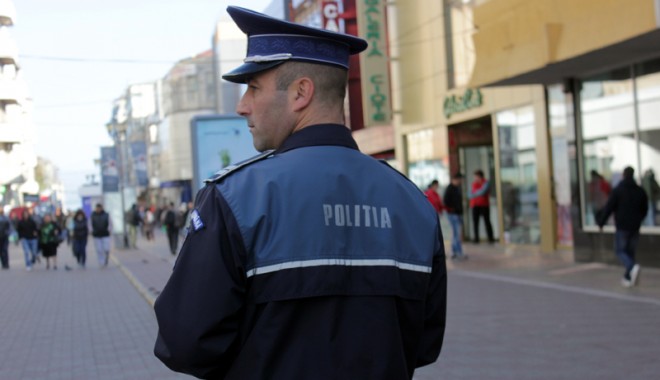 ȚEPE cu povești lacrimogene, la CONSTANȚA - fondtepelamodaconstanta-1413729059.jpg