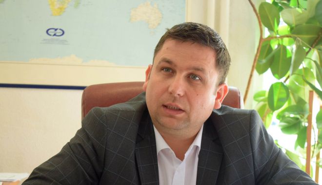 Examenul pentru permisul auto,  pus în dificultate de… termometre? - fondtermometrevirsa-1590321757.jpg