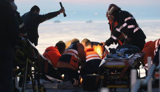Adolescentă din Murfatlar, găsită moartă în apele Canalului Dunăre Marea Neagră - fondtragediaaviaticasemnaldealar-1433012747.jpg