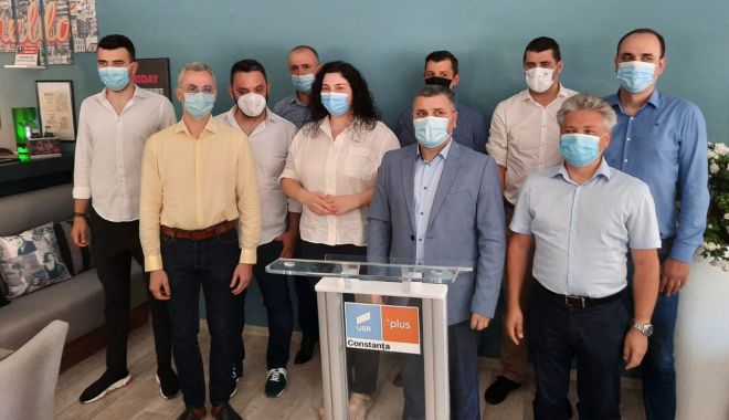 Consilierii USR-PLUS din Constanţa nu sunt de acord cu taxa de 50 de lei pentru îngrijirea spaţiilor verzi - fondusrreactiitaxa-1636735622.jpg
