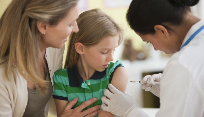 Vreţi să faceţi vaccinul anti-HPV? Scoateți din buzunare 2.100 de lei și vă imunizați! - fondvaccin-1622656540.jpg