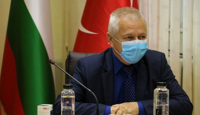 Consiliul Local Medgidia, legal constituit! Nicolae Păun a fost ales viceprimar - fondviceprimarmedgidia12-1604603171.jpg