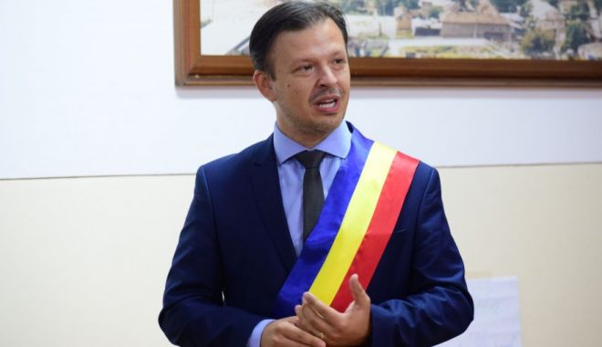 Primarul Viorel Ionescu, planuri pentru Hârşova în anul 2021 - fondviorelionescuproiecte-1610128982.jpg