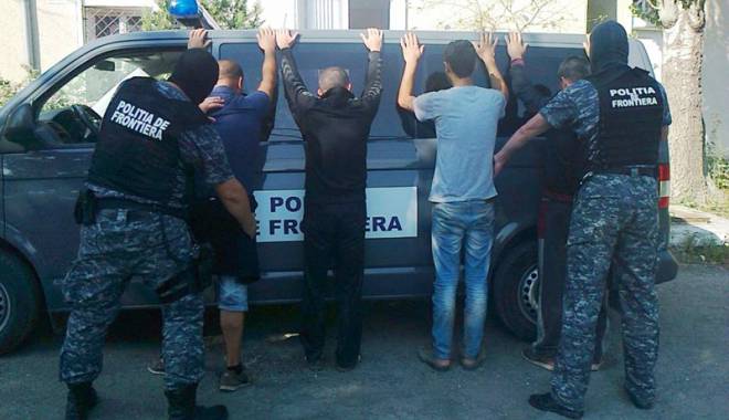 Migranți sirieni prinși la Constanța. 