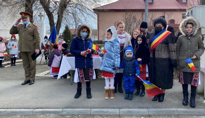 Ziua Unirii Principatelor Române, sărbătorită la Cumpăna. „Să ne amintim mereu jertfa eroilor!” - fondziuaprincipatelor-1643040826.jpg