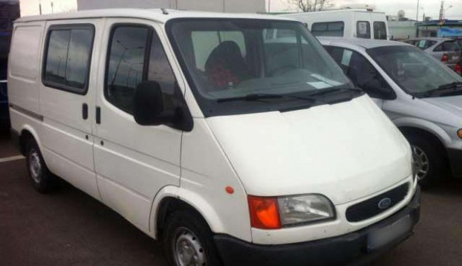 Dosar penal întocmit la frontiera cu Bulgaria - ford-1336394928.jpg