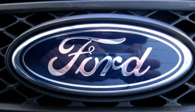 Ford va rechema pentru reparații 342.000 de autoutilitare care au probleme la puntea spate - ford-1443629371.jpg