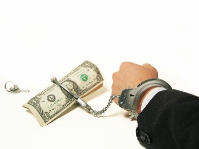 Român condamnat în SUA pentru fraudă bancară - foreclosurefraud-1318534980.jpg