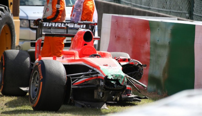 Formula 1, Marele Premiu al Japoniei  / Jules Bianchi, transportat inconștient la spital după un accident - formula1-1412500920.jpg