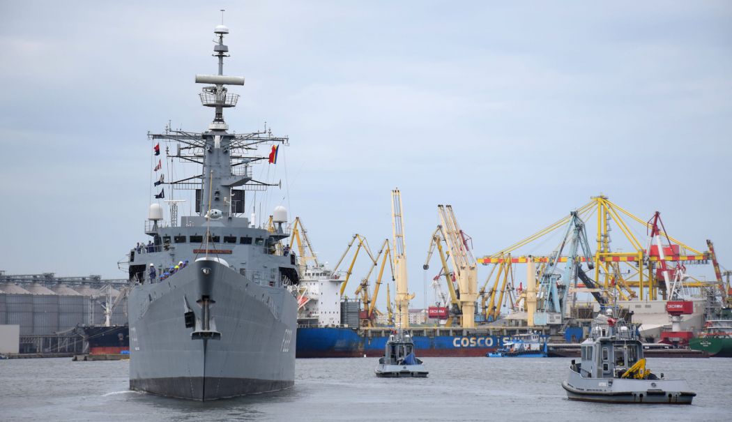 Fregata „Regina Maria”, din nou în misiune! Are la bord un elicopter IAR 330 Puma Naval și un detașament pentru forțe speciale - fortele-1715323902.jpg