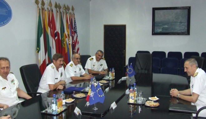 Șefii Forțelor Navale, vizitați de oficiali UE - fortelenavalevizita2-1348767017.jpg