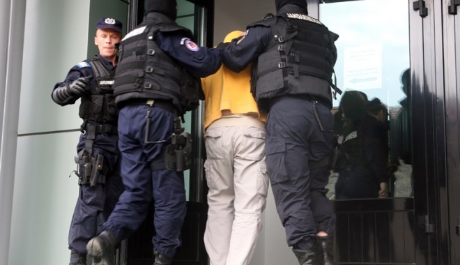Fost traficant de droguri, arestat pentru tâlhărie - fosttraficantdedroguriarestatpen-1398275120.jpg