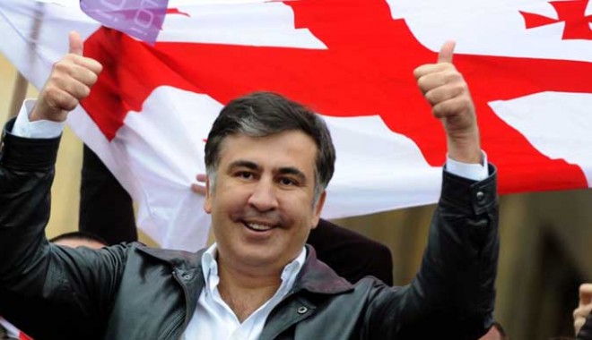 Fostul președinte al Georgiei intenționează  să participe la protestele proeuropene de la Kiev - fostul-1386255036.jpg