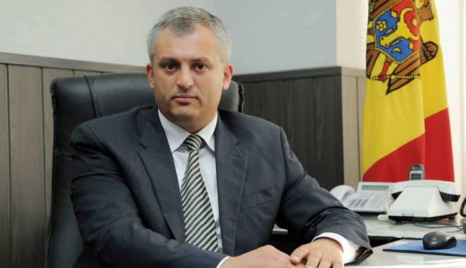 Fostul șef al Fiscului din Republica Moldova, Nicolae Vicol, dat în urmărire internațională - fostulseffiscnicolaevicolcondamn-1435127985.jpg