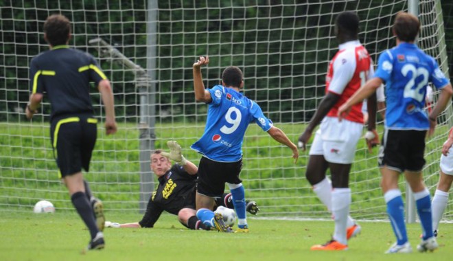 FC Viitorul își prezintă, astăzi, lotul de jucători - fotbal-1313093757.jpg