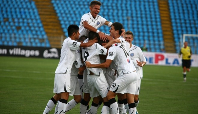 Mai tari decât Inter Milano! - fotbal-1313618963.jpg