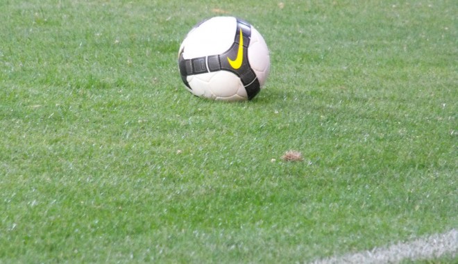 Mâine începe etapa a VIII-a a Ligii II - fotbal-1350597911.jpg