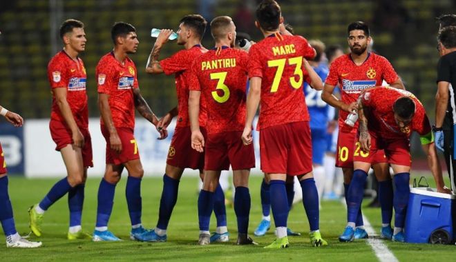 Deseară, FCSB - Vitoria. 