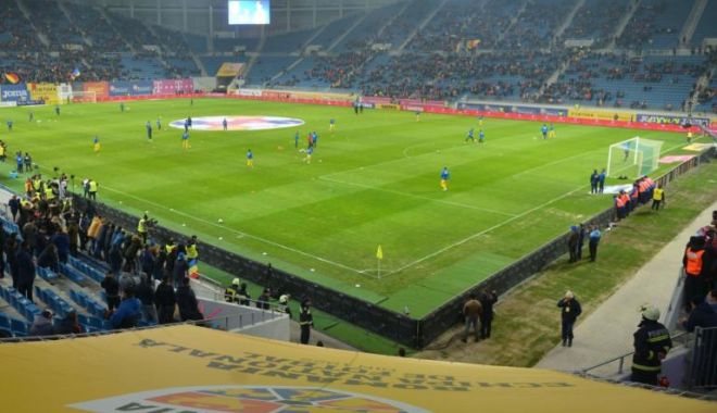 Drumul spre EURO 2021 / Tricolorii mici înfruntă Danemarca pe stadionul din Craiova - fotbal-1580988257.jpg