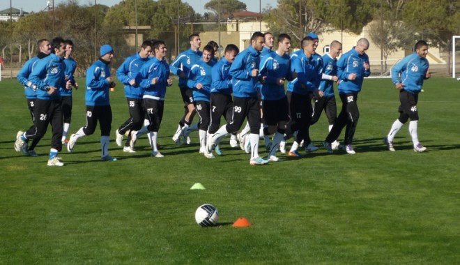 Fortificare în cantonamentul din Antalya - fotbal2-1328818256.jpg
