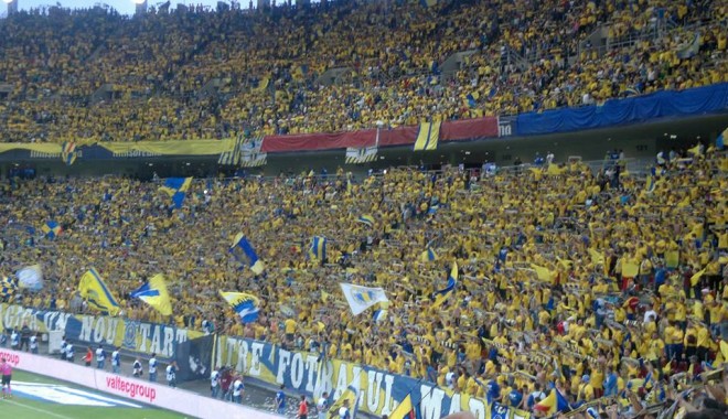 Pandurii Târgu Jiu - Petrolul Ploiești, scor 0-1, în Liga I - fotbal2012-1387525848.jpg