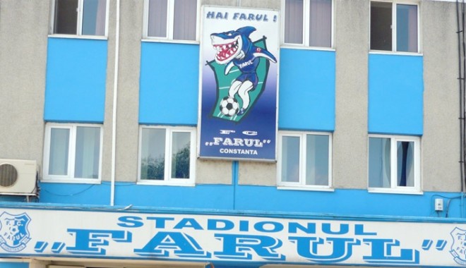 Fotbal / FC Farul a renunțat la șapte jucători - fotbal3-1312459119.jpg