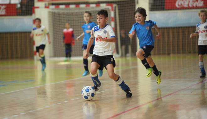 Fotbal: Academia Hagi 2005, pe locul secund la Memorialul Ola - fotbalacademie-1417084403.jpg
