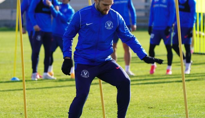 Fotbal / Sabala: „FC Viitorul, o alegere foarte bună pentru mine” - fotbalalegere701-1610040274.jpg