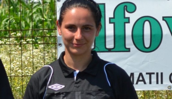 Fotbal / O asistentă de Liga a III-a a fost agresată de un jucător! - fotbalasistenta-1352284199.jpg
