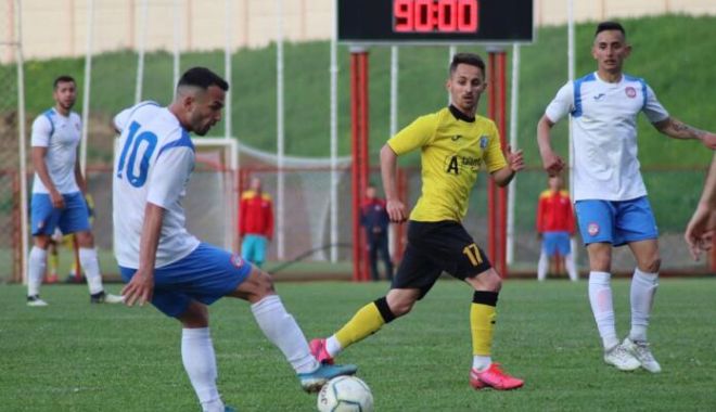 Fotbal / Barajul pentru promovarea în Liga a II-a. Program şi rezultate - fotbalbaraj1005-1620653671.jpg