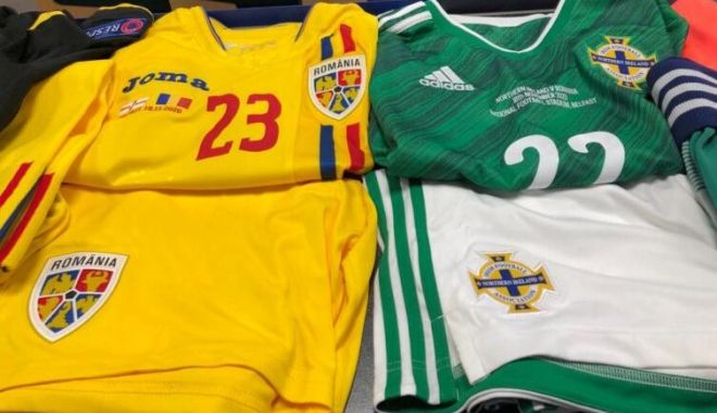 Fotbal, echipa naţională / Tricolorii vor juca în galben în meciul cu Irlanda de Nord - fotbalbelfast1811-1605718933.jpg