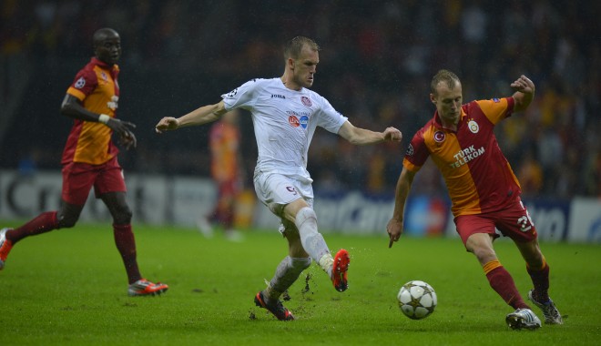 CFR Cluj, remiză însemnată cu Galatasaray - fotbalcfrclujgalata-1351063730.jpg