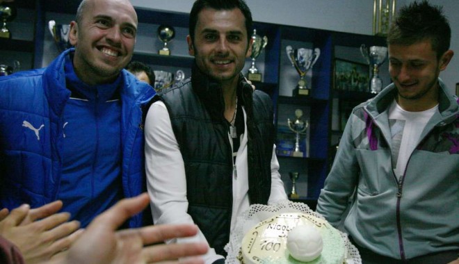 Fotbal / Nicolae Dică a sărbătorit realizarea a 100 goluri marcate în Liga I - fotbaldicagoluri-1363863990.jpg