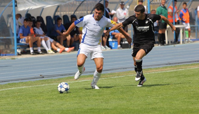 FC Farul caută prima victorie după o lună de eșecuri - fotbalfarul-1352491553.jpg