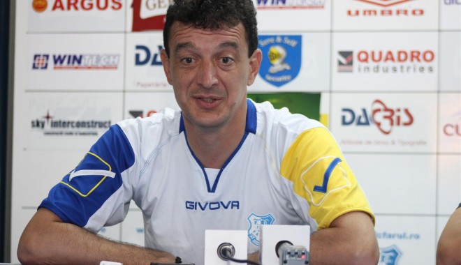 Fotbal / Vezi ce a declarat antrenorul FC Farul despre meciul cu Delta Tulcea - fotbalfarulalinartimon-1347552223.jpg