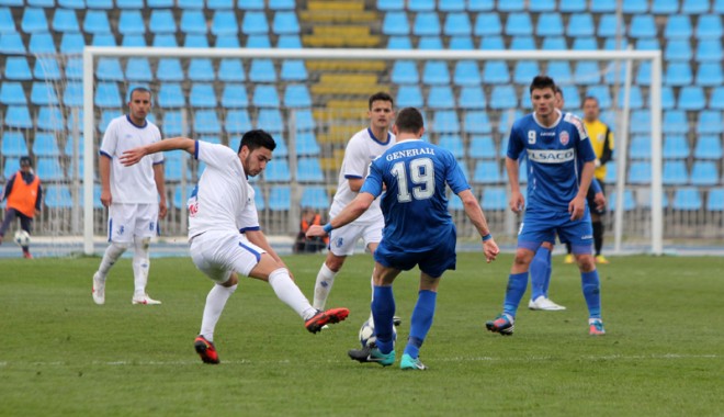 FC Farul vrea să joace un meci amical în această săptămână - fotbalfarulamical-1364928503.jpg
