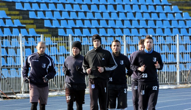 FC Farul efectuează astăzi primul antrenament în Antalya - fotbalfarulantalya-1360776373.jpg