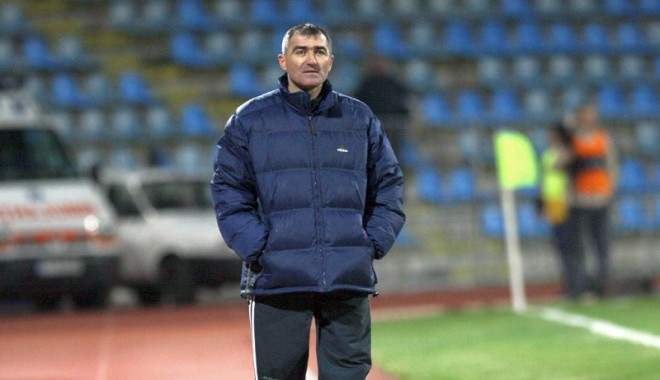 Cine va antrena FC Farul? Grigoraș, Gache sau Petcu? - fotbalfarulantrenori1374768990-1374788268.jpg