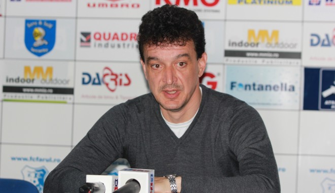 Fotbal / Vezi ce a declarat antrenorul FC Farul despre meciul cu Rapid CFR Suceava - fotbalfarulartimon-1365673747.jpg