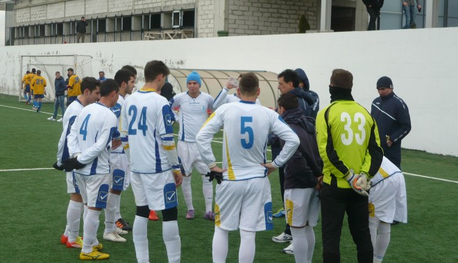 Fotbal / FC Farul așteaptă oferta pentru cantonamentul din Bulgaria - fotbalfarulbulgaria-1360225797.jpg