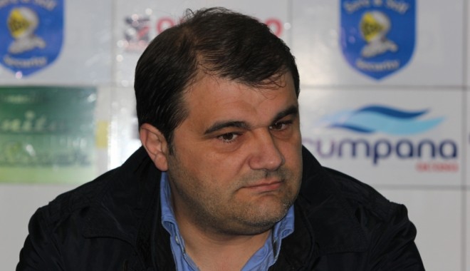 Giani Nedelcu, huiduit de suporterii FC Farul! 