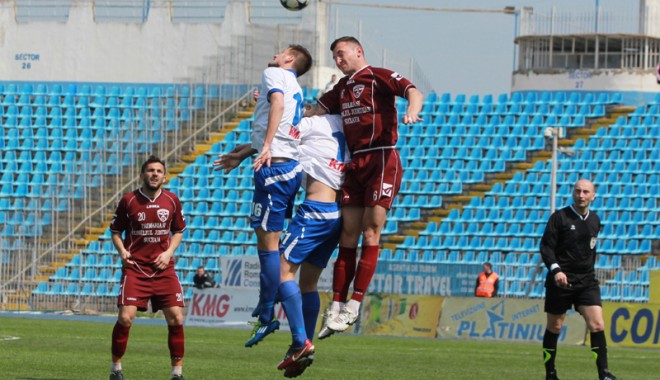 FC Farul a mai rămas fără un jucător - fotbalfaruljucator-1372870499.jpg