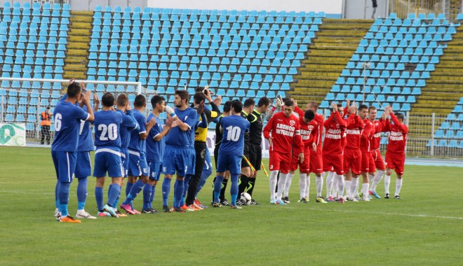 Galerie FOTO / Victorie pentru FC Farul în meciul cu Rapid CFR Suceava - fotbalfarutu1-1383410473.jpg
