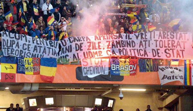 FRF, amendată de FIFA cu 20.000 franci elvețieni pentru incidente de la Olanda - România - fotbalfrfamendata-1368649885.jpg