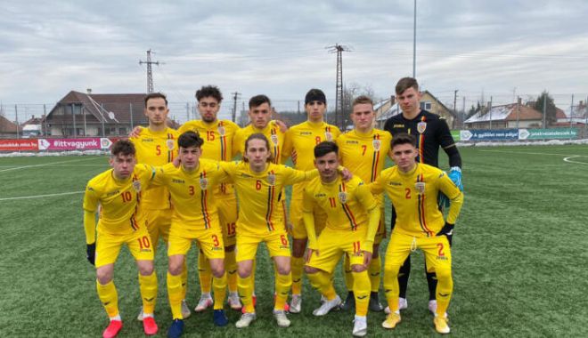Fotbal / Stagiu de pregătire la Miercurea Ciuc pentru naţionala U17 - fotbaljuniori2604-1619456802.jpg