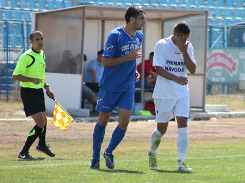 Fotbal - Liga 2 / Vezi programul etapei a 6-a, Seria I, Săgeata nu joacă - fotballiga2sageata-1349427906.jpg