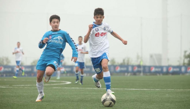 Fotbal Juniori: Programul meciurilor 9-10 septembrie - fotbalprogramsursaacademiahagiro-1410163721.jpg