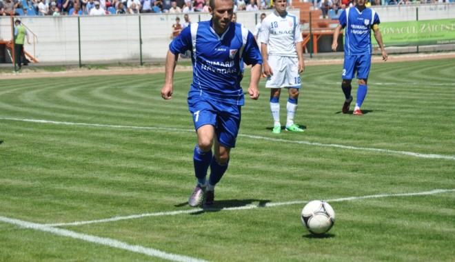 Fotbal / Săgeata Năvodari este foarte aproape de promovare. Vezi rezultate din etapa a XXVIII-a - fotbalsageata-1369559161.jpg