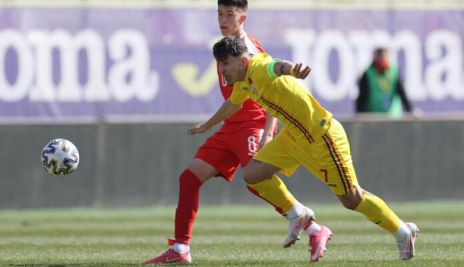 Fotbal / Tricolorii U19, remiză albă în amicalul cu Serbia - fotbalserbia-1615382395.jpg