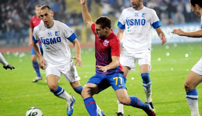 Steaua și Pandurii intră în lupta din Liga Campionilor și Liga Europa - fotbalsteauapandurii-1373916012.jpg